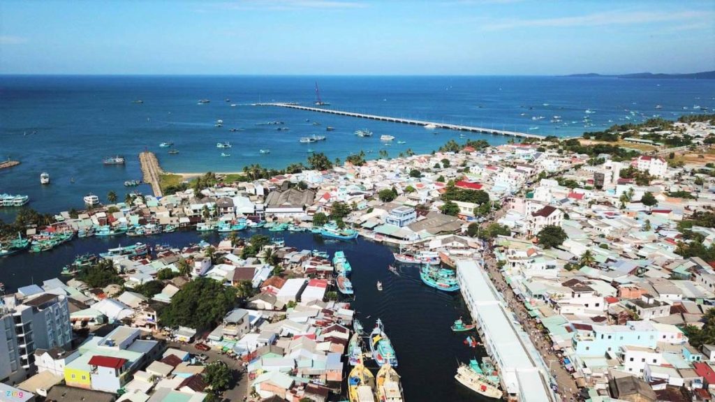 Thị trấn Dương Đông