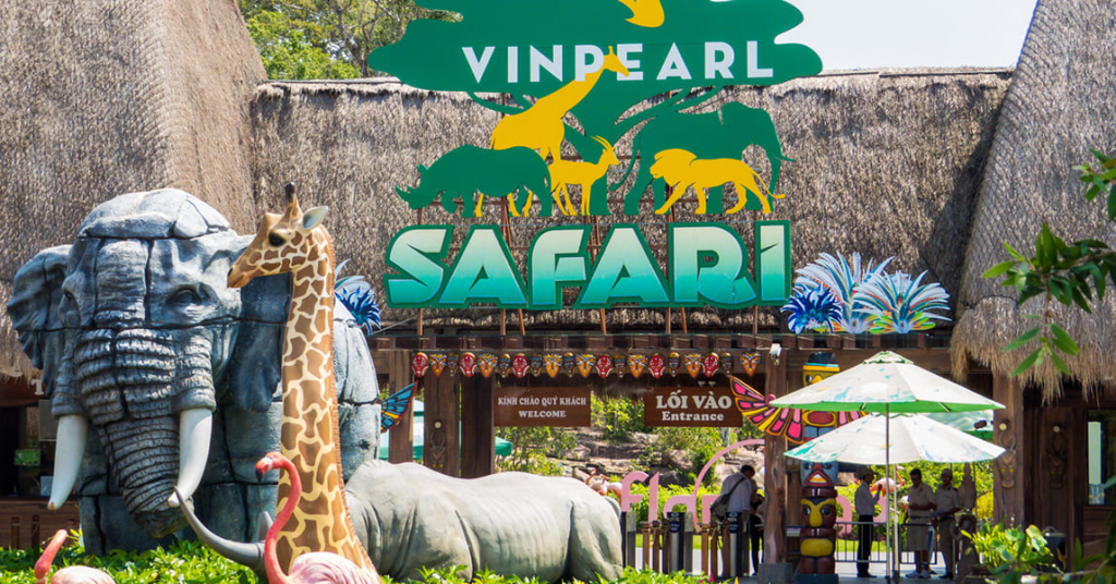 cổng chào Vinpearl Safari Phú Quốc