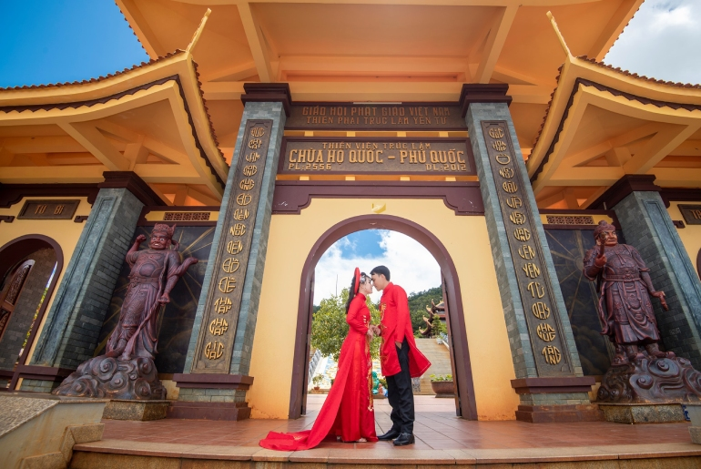 Các góc check-in đẹp tại Chùa Hộ Quốc