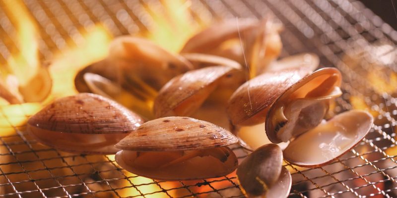 seafood-barbecue-with-calm-on-fire-2022-12-15-22-32-31-utc